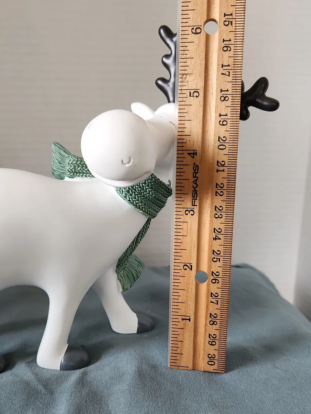 Cute Reisin Moose
